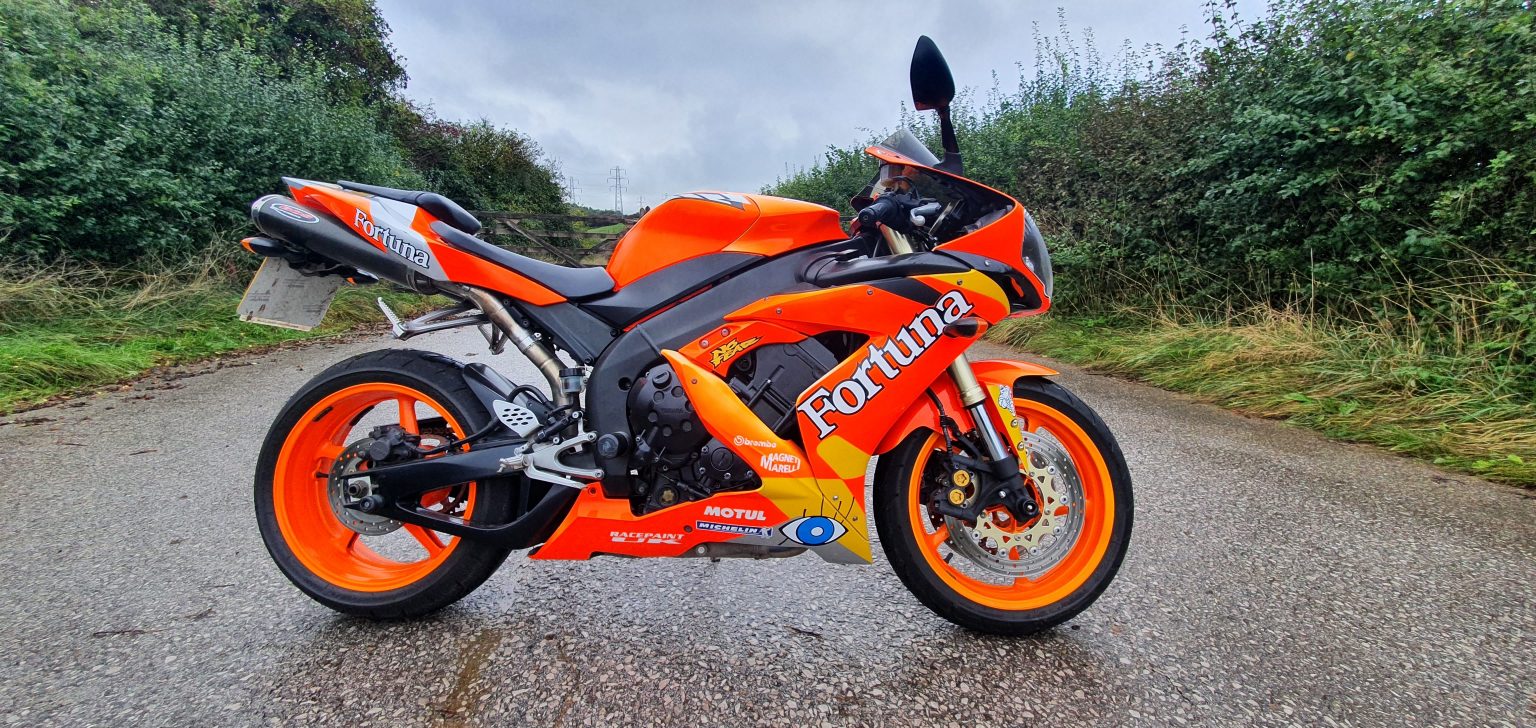 2004 R1 Rpm 2004 Yamaha R1 Review 5VY (2004 - 2005) - Was it any good?