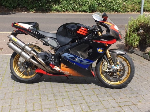 Aprilia RSV Mille R (2000–2003)